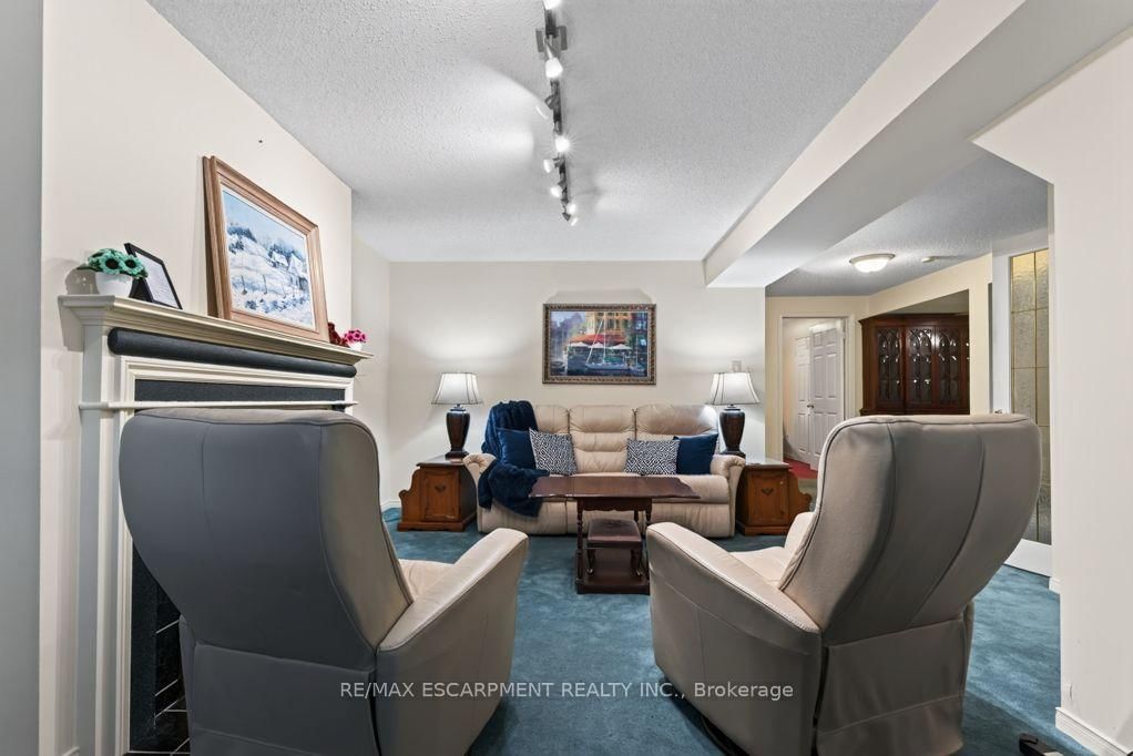 1141 Lockhart Road • Burlington, ON photo 32
