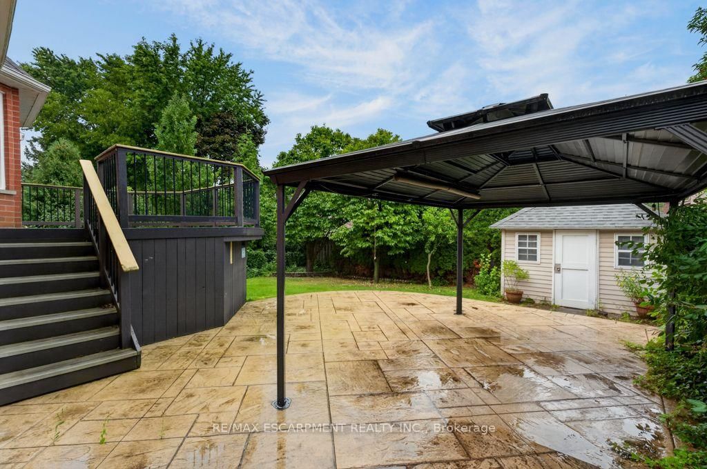 1141 Lockhart Road • Burlington, ON photo 38
