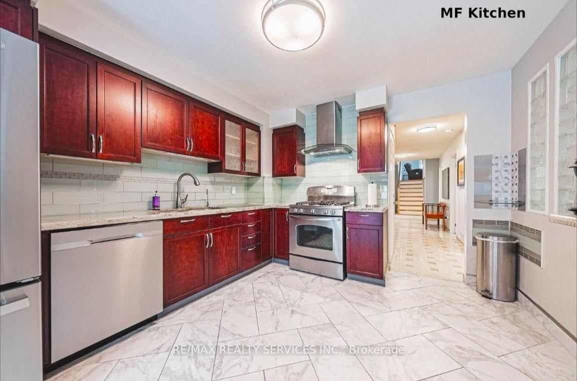 4322 Waterford Crescent • Mississauga, ON photo 14