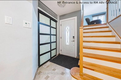 4322 Waterford Crescent • Mississauga, ON photo 3