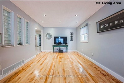 4322 Waterford Crescent • Mississauga, ON photo 8