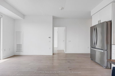 8 Nahani Mississauga,ON L4Z 4J8 — Photo 13
