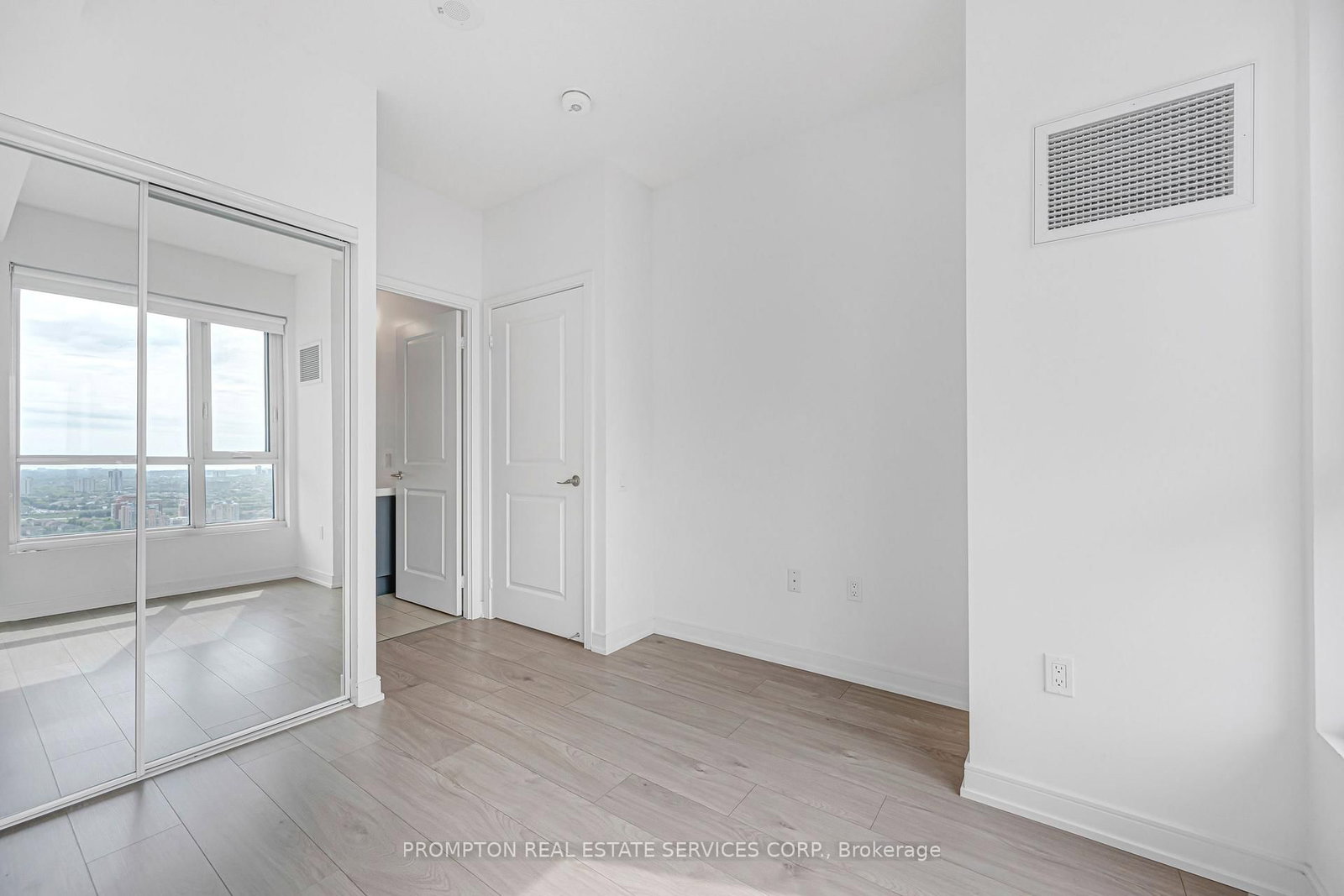 8 Nahani Way • #3320 • Mississauga, ON photo 18