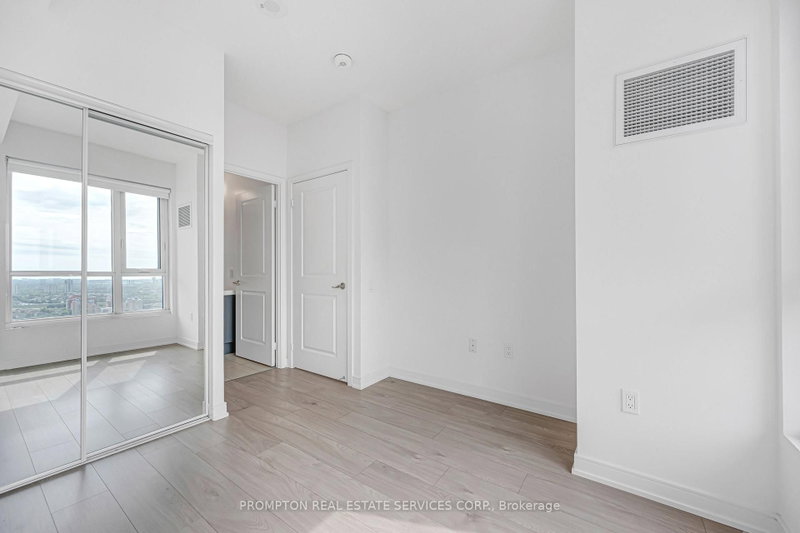 8 Nahani Mississauga,ON L4Z 4J8 — Photo 18