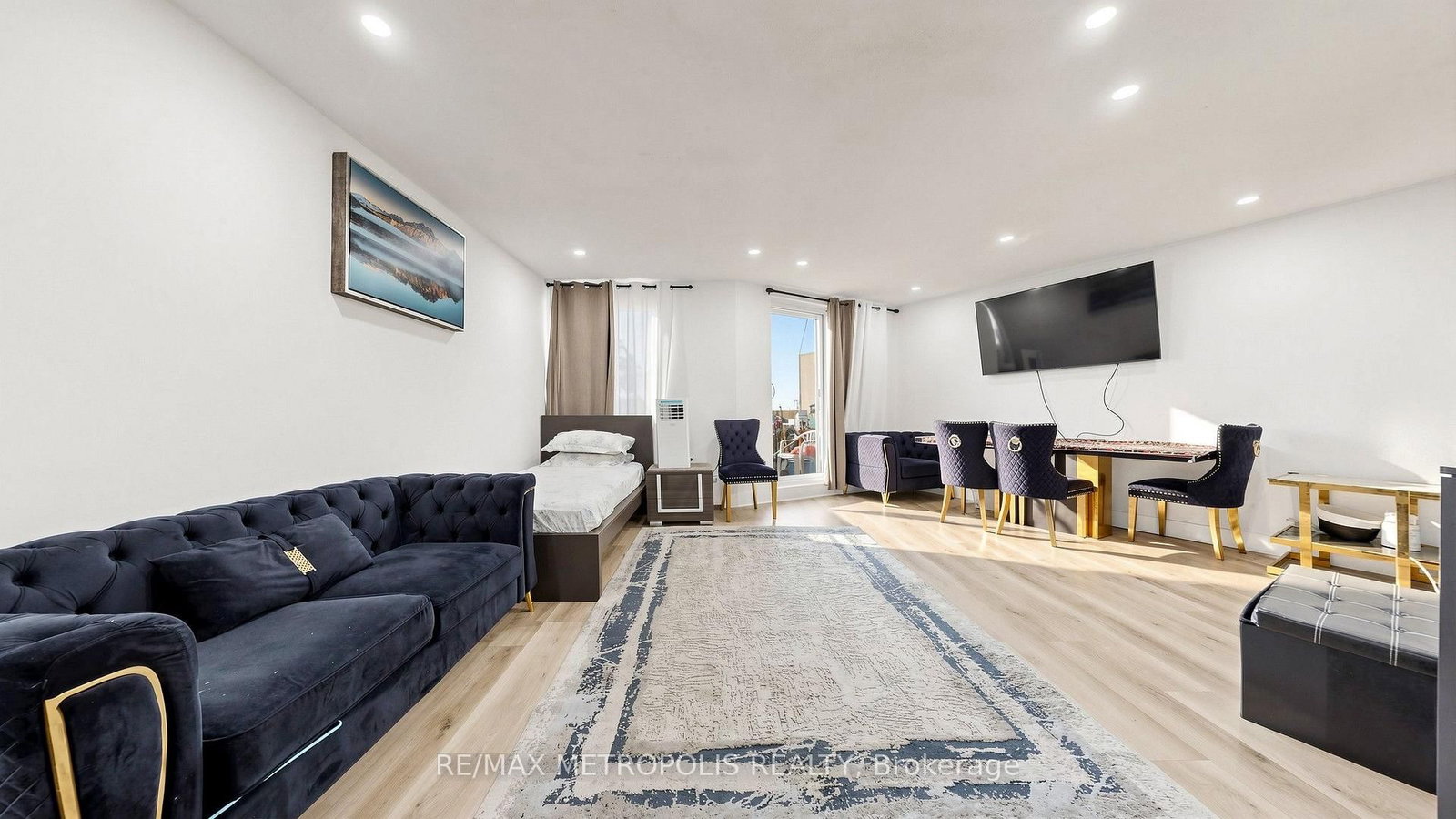 3555 Derry Road E • #1006 • Mississauga, ON photo 5