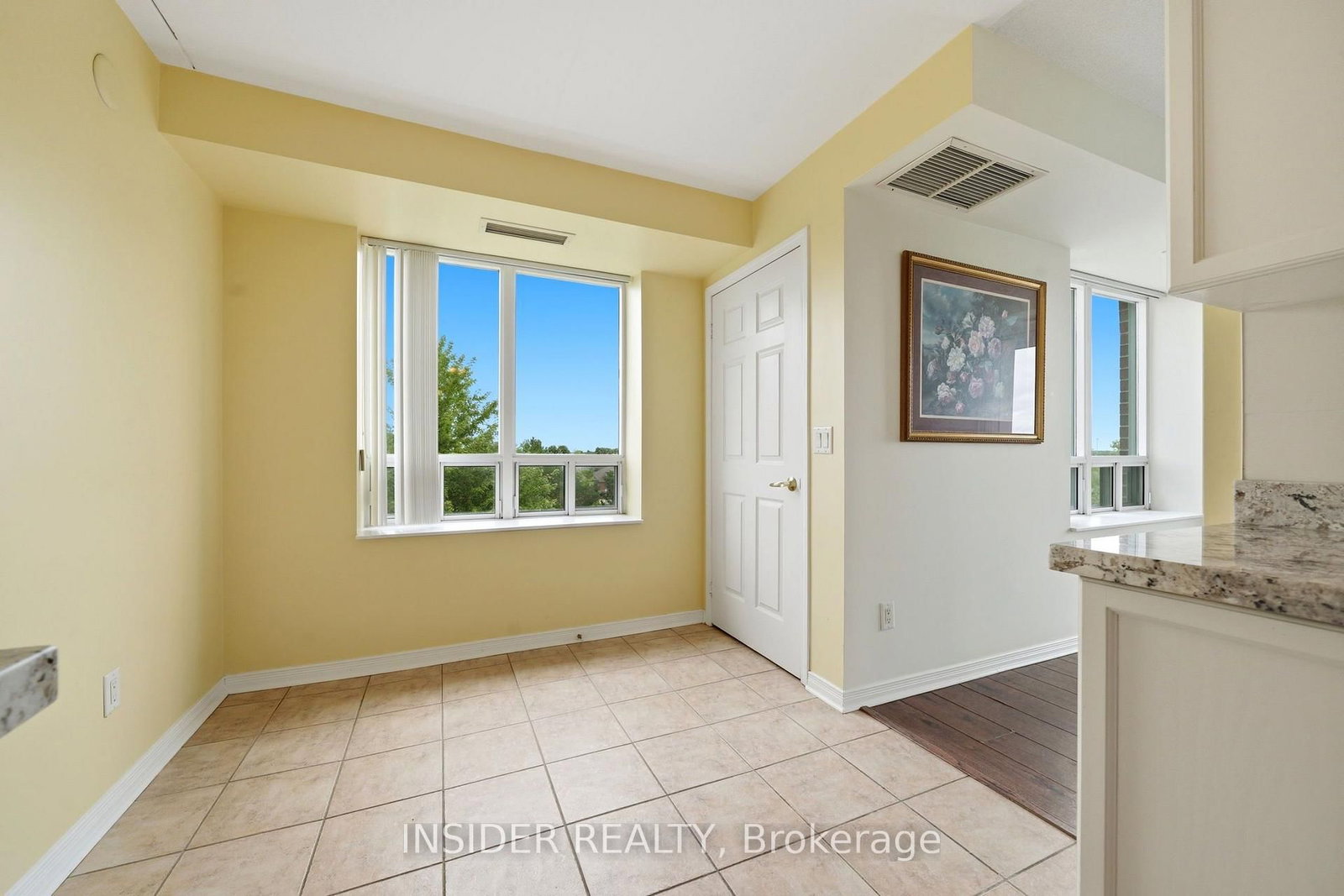 25 Via Rosedale Way • #315 • Brampton, ON photo 8
