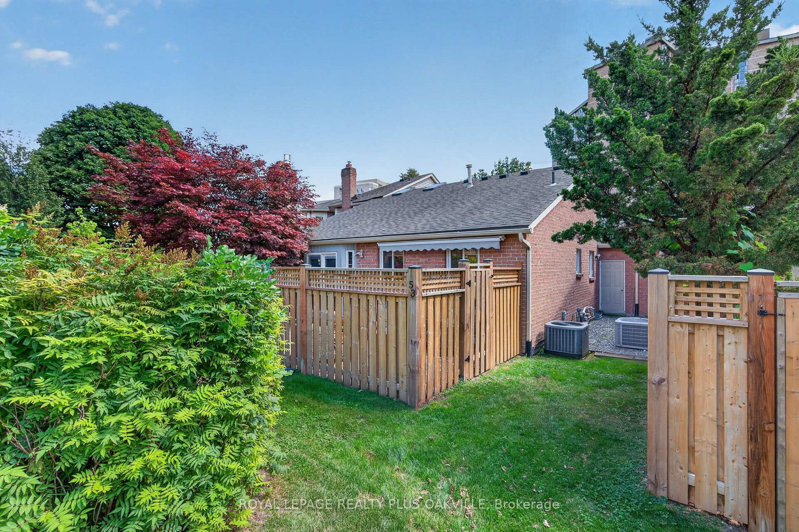 5255 Lakeshore Road • #53 • Burlington, ON photo 26