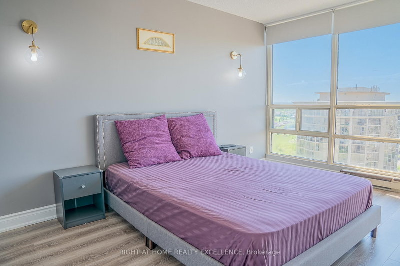 45 Kingsbridge Garden Mississauga,ON L5R 3K4 — Photo 23