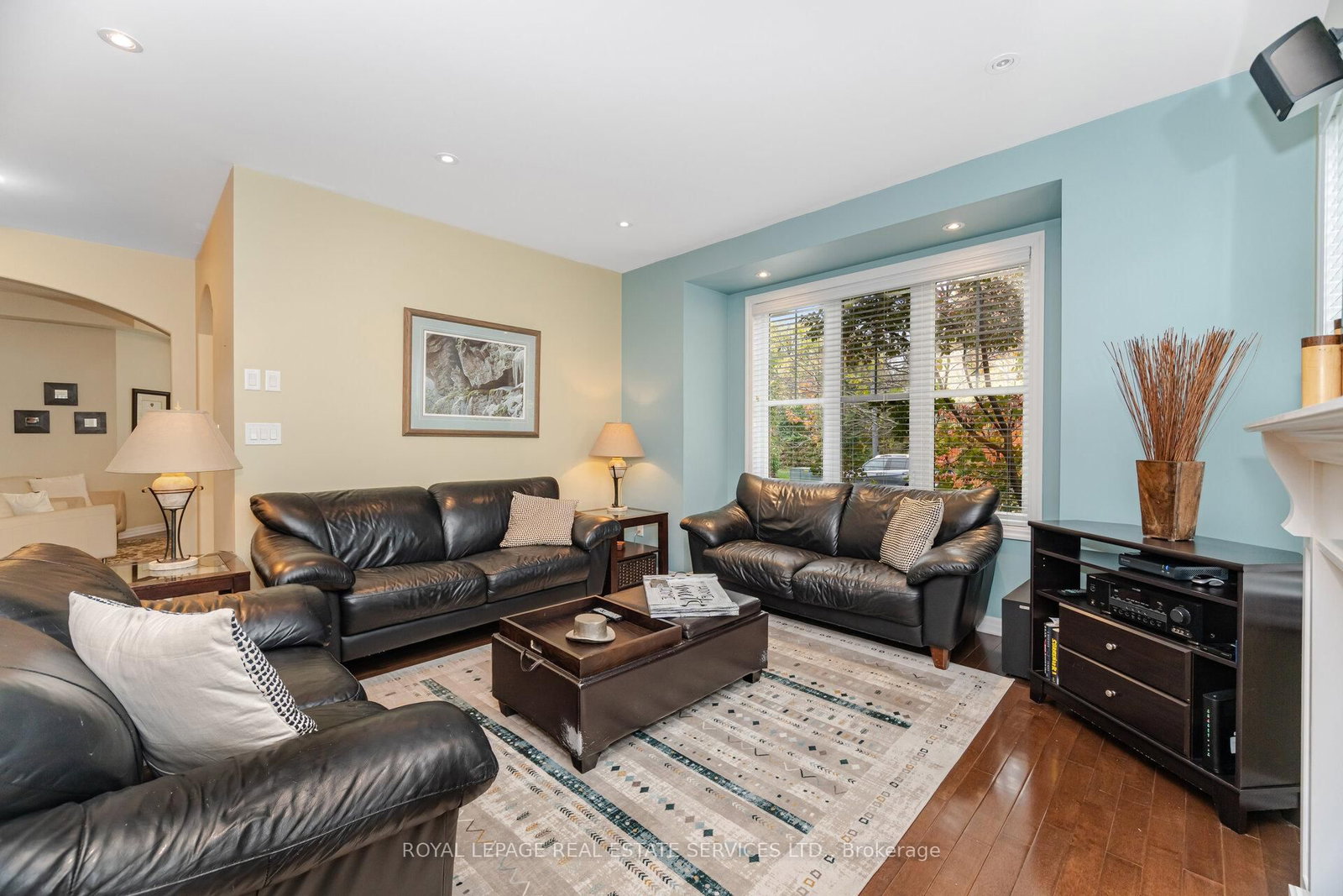 444 Coombs Court • Milton, ON photo 11