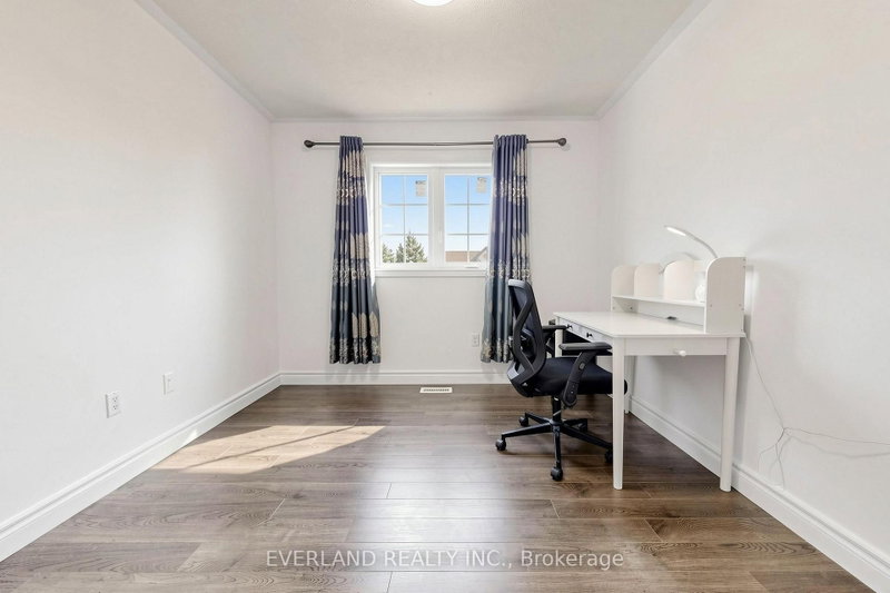 5588 Highbank Mississauga,ON L5M 6E4 — Photo 15