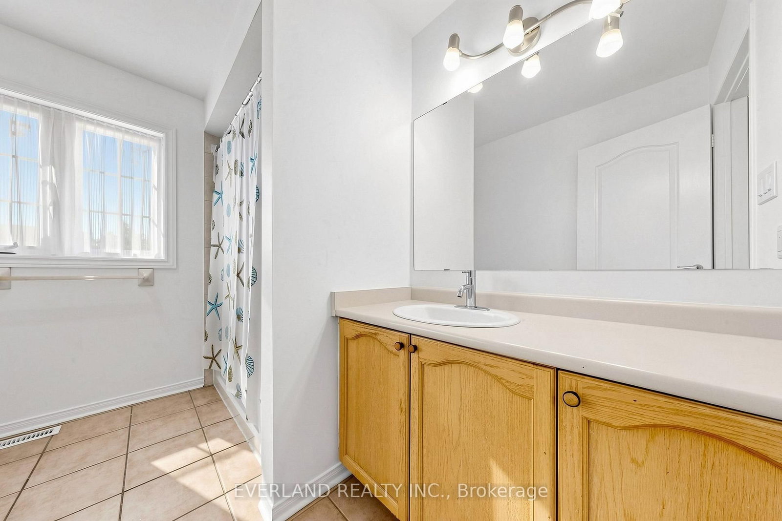 5588 Highbank Rd, Mississauga, view 16