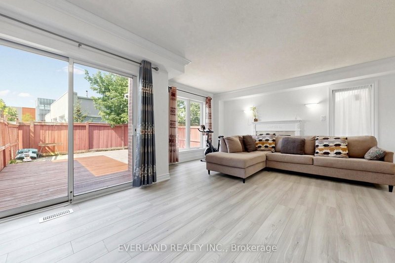 5588 Highbank Road