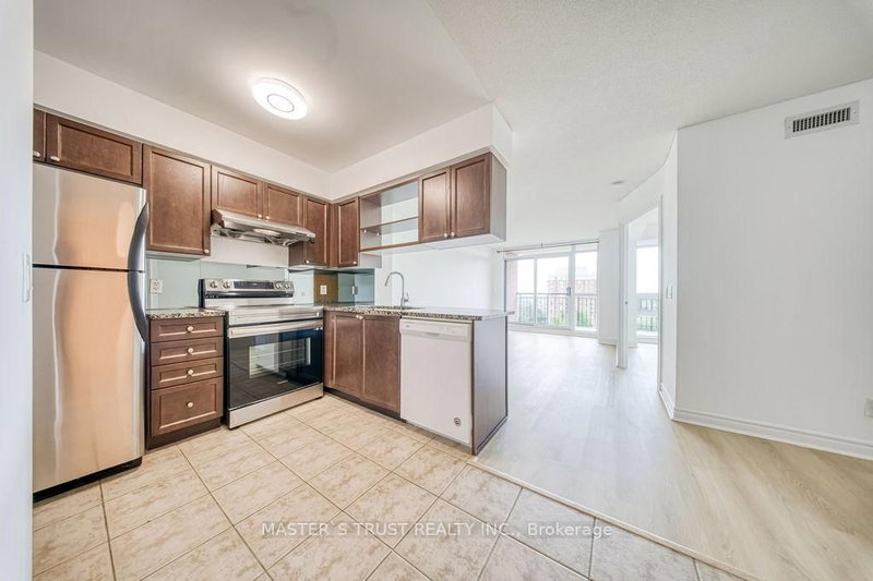 810 - 2365 Central Park Drive