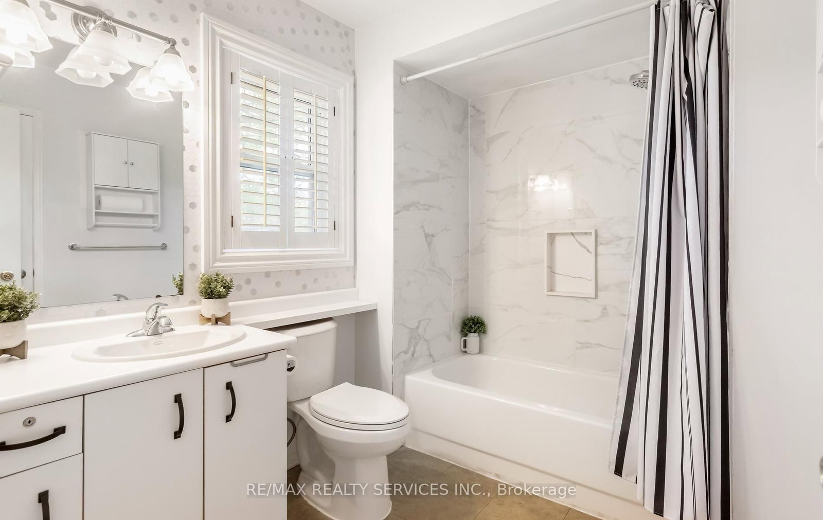 5659 Glen Erin Drive • #40 • Mississauga, ON photo 24