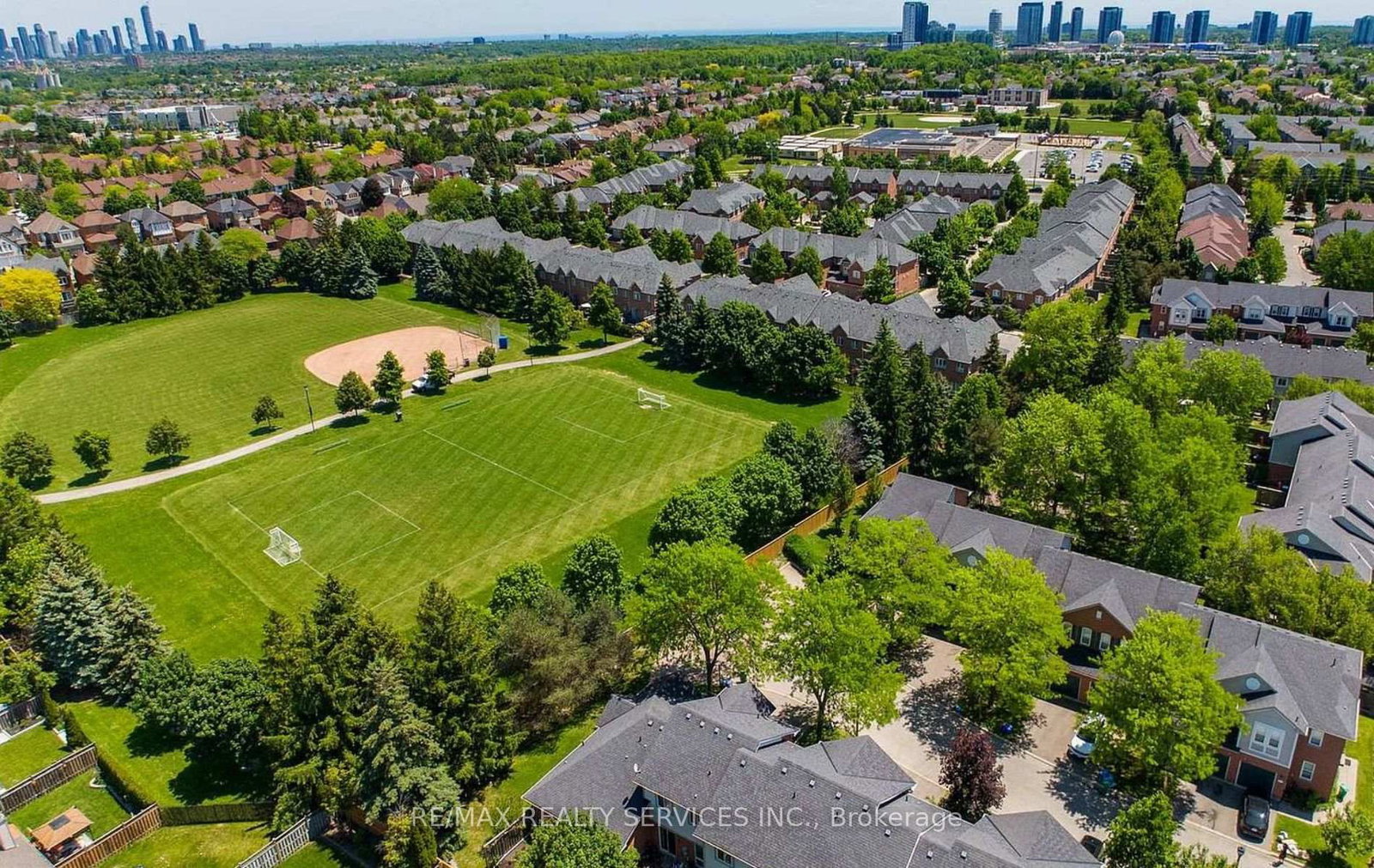5659 Glen Erin Drive • #40 • Mississauga, ON photo 42