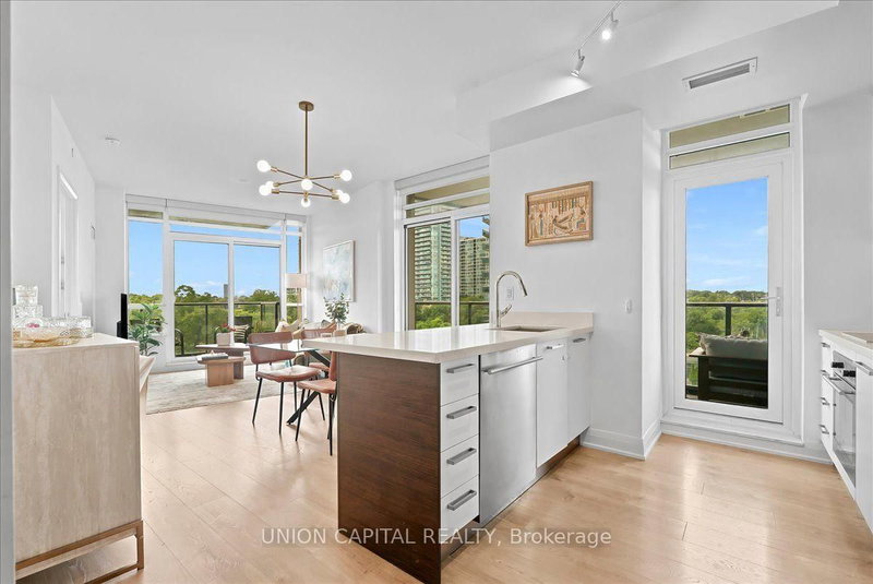 505 - 36 Park Lawn Road