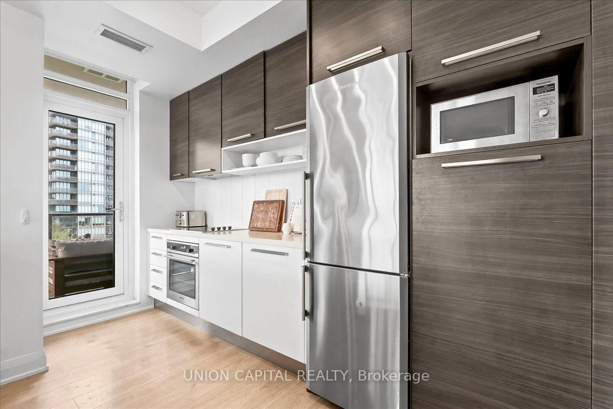 36 Park Lawn Road • #505 • Toronto, ON photo 8
