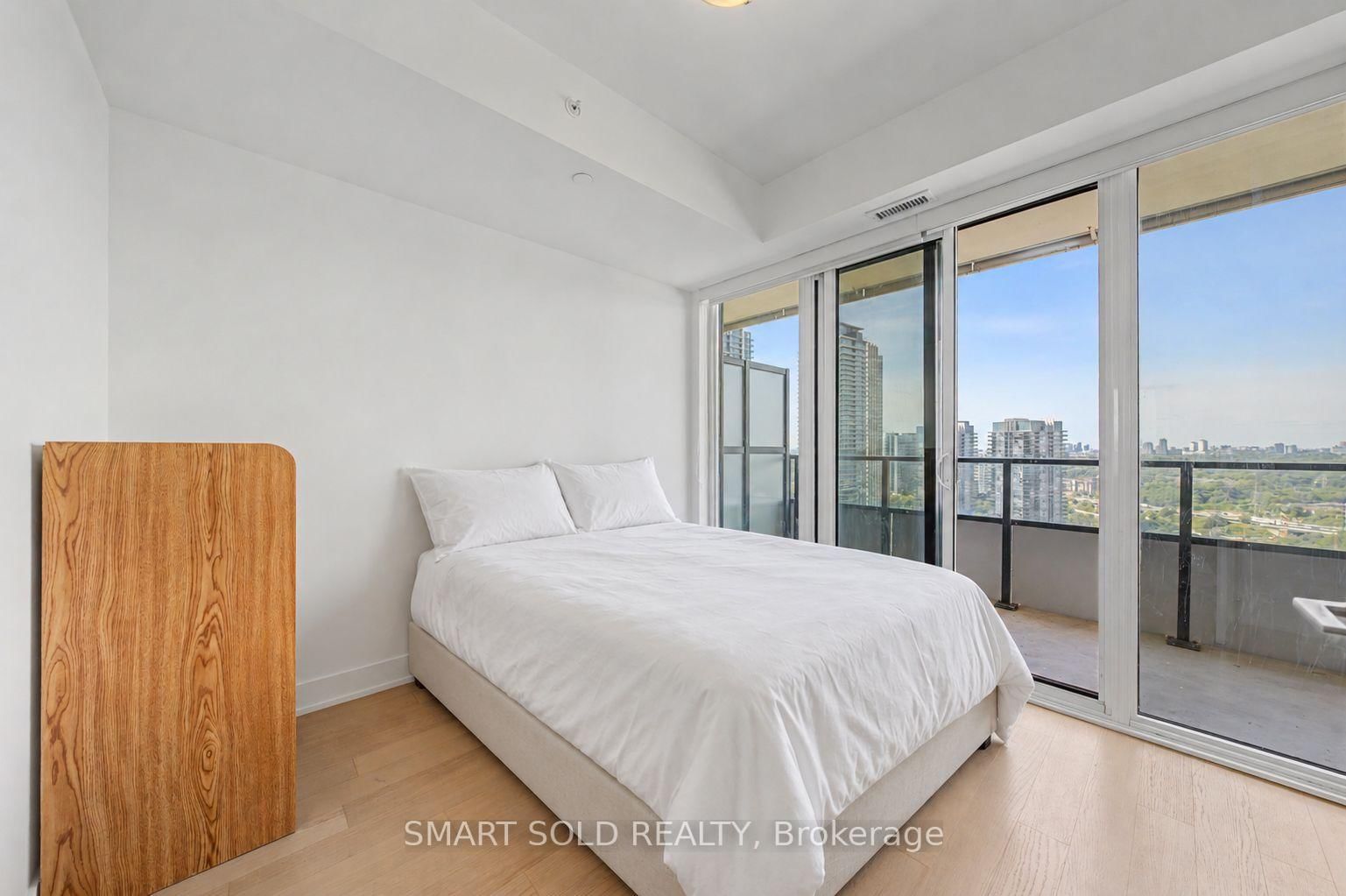 30 Shore Breeze Drive • #2313 • Toronto, ON photo 14