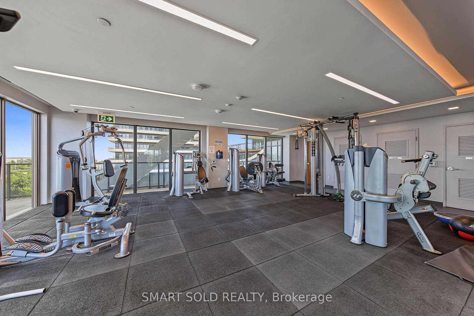 30 Shore Breeze Drive • #2313 • Toronto, ON photo 36