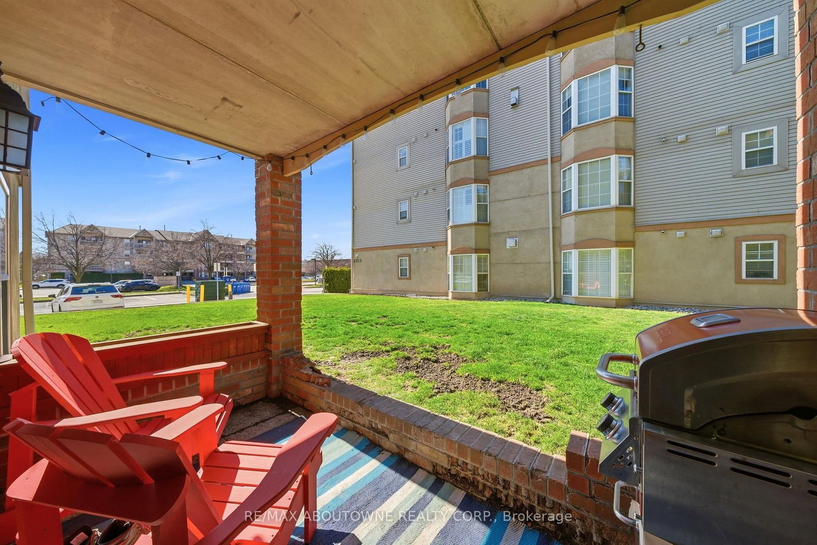 4015 Kilmer Drive • #111 • Burlington, ON photo 24