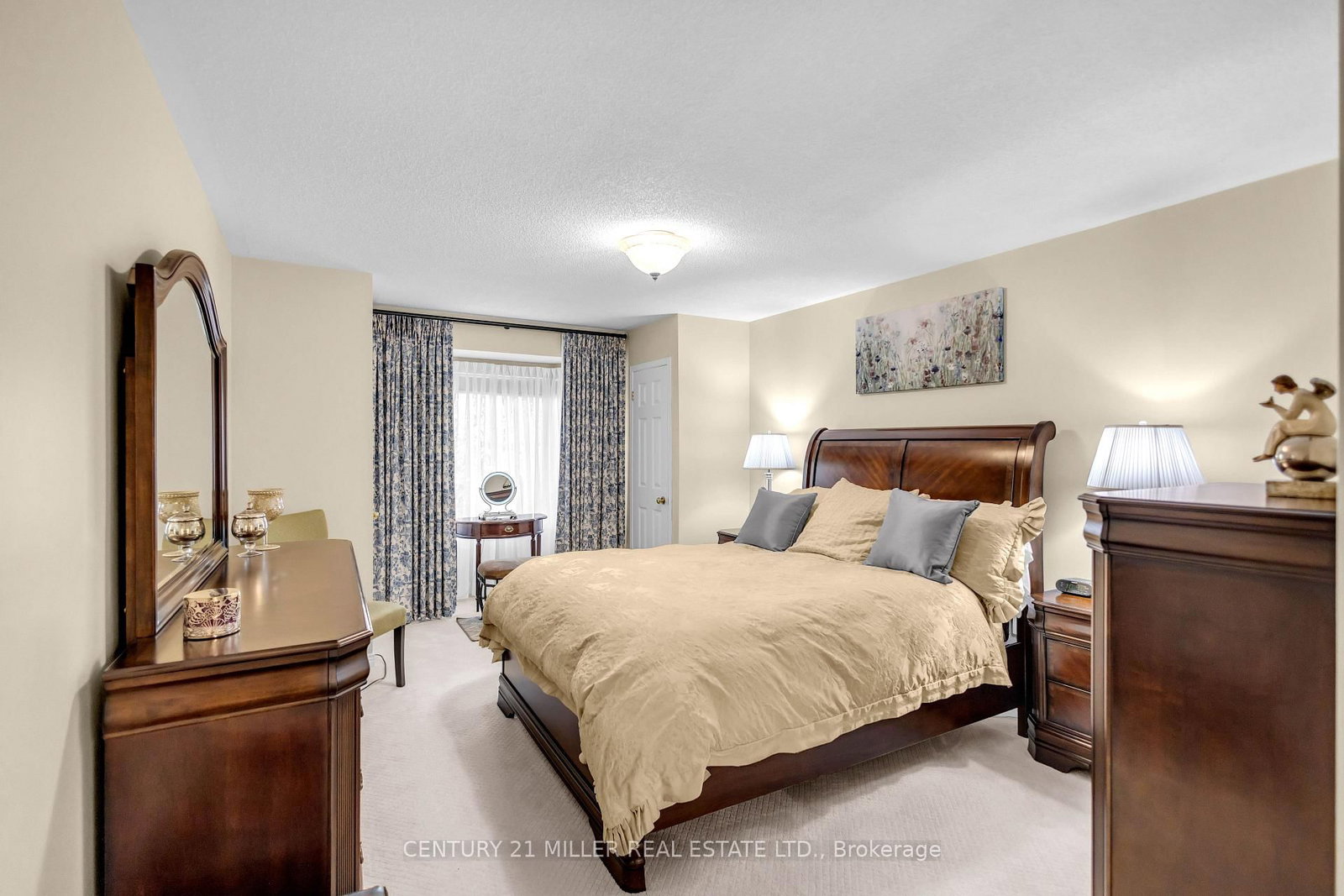 2175 Country Club Drive • #4 • Burlington, ON photo 13