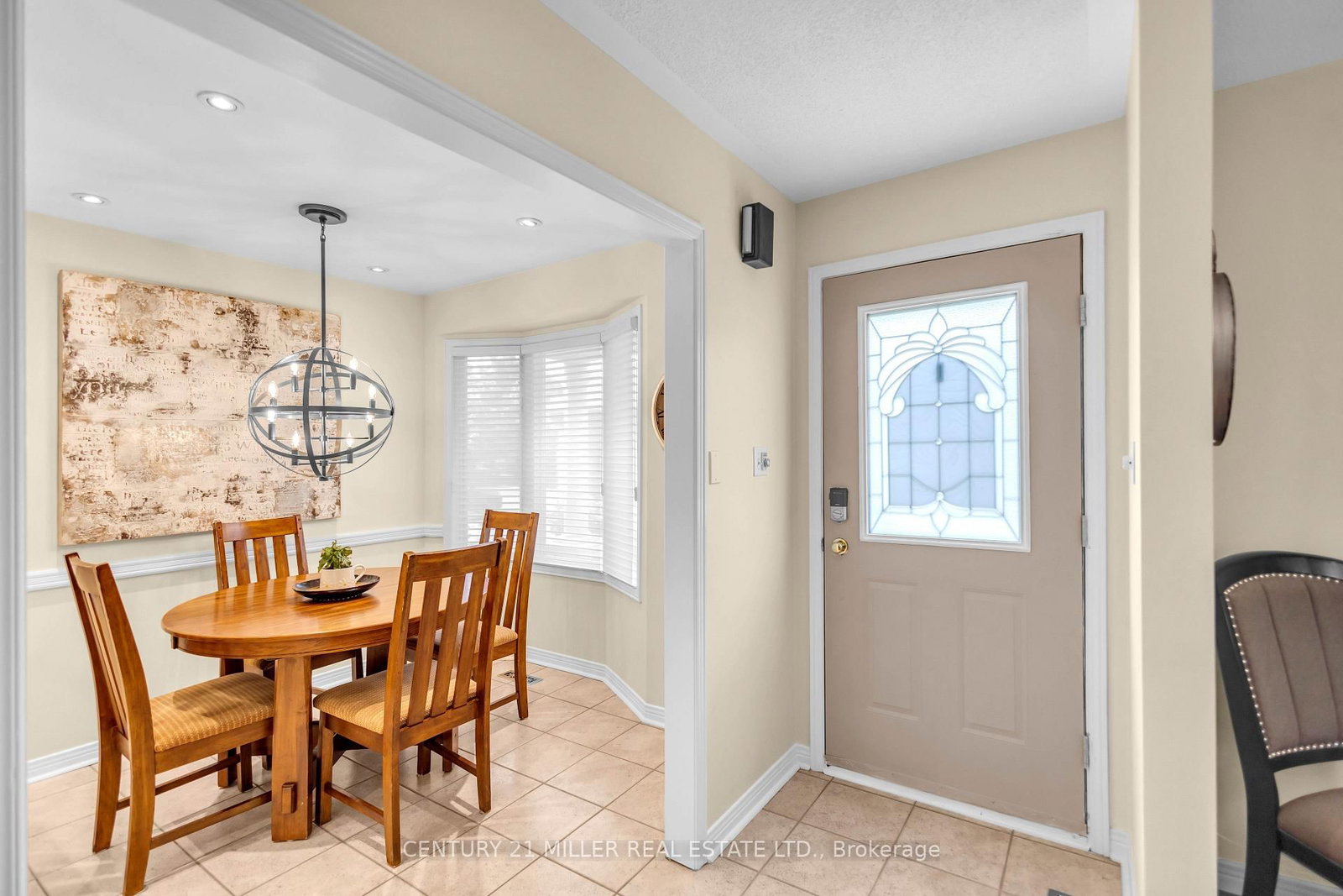 2175 Country Club Drive • #4 • Burlington, ON photo 4