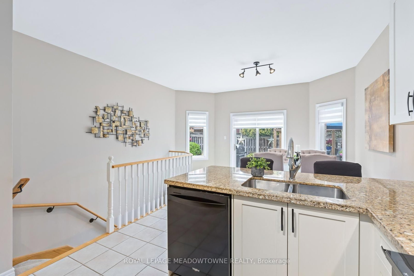 69 Chaplin Crescent • Halton Hills, ON photo 15