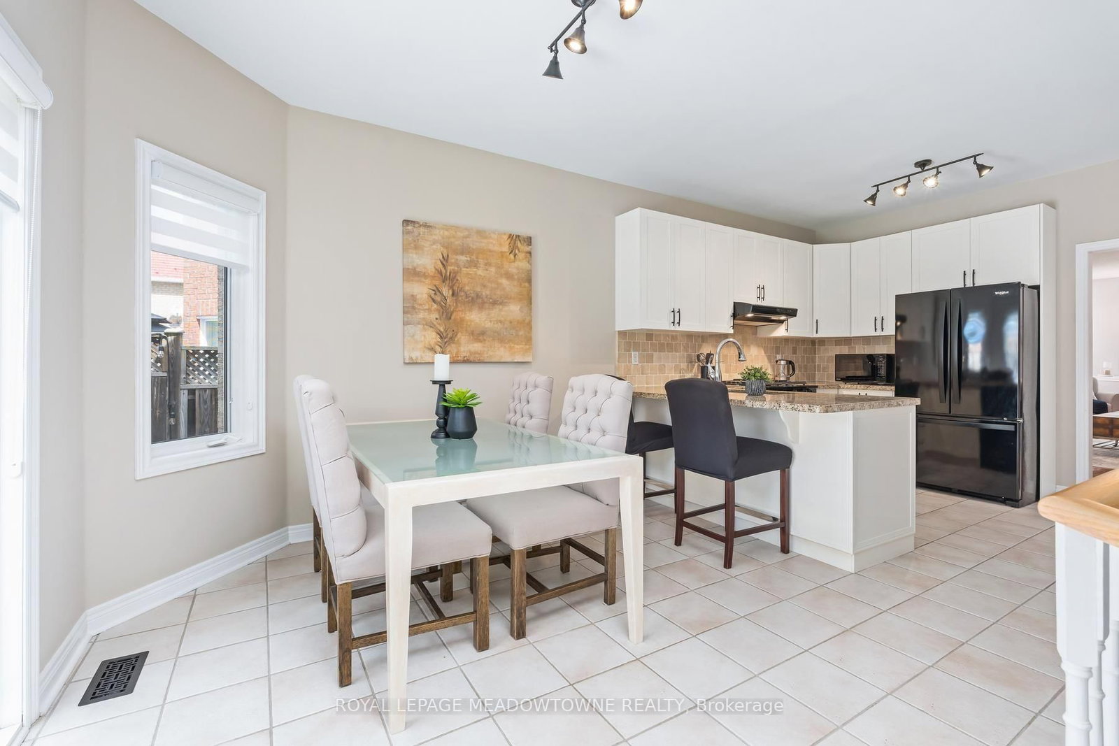 69 Chaplin Crescent • Halton Hills, ON photo 17