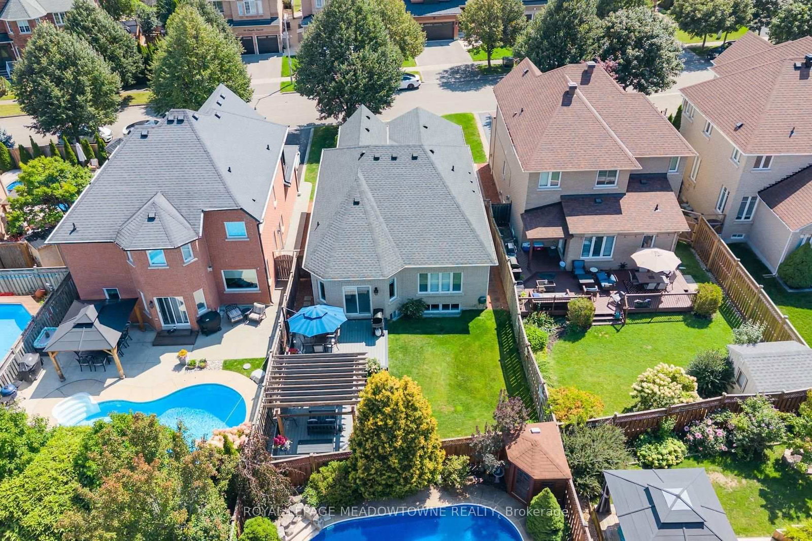 69 Chaplin Crescent • Halton Hills, ON photo 47