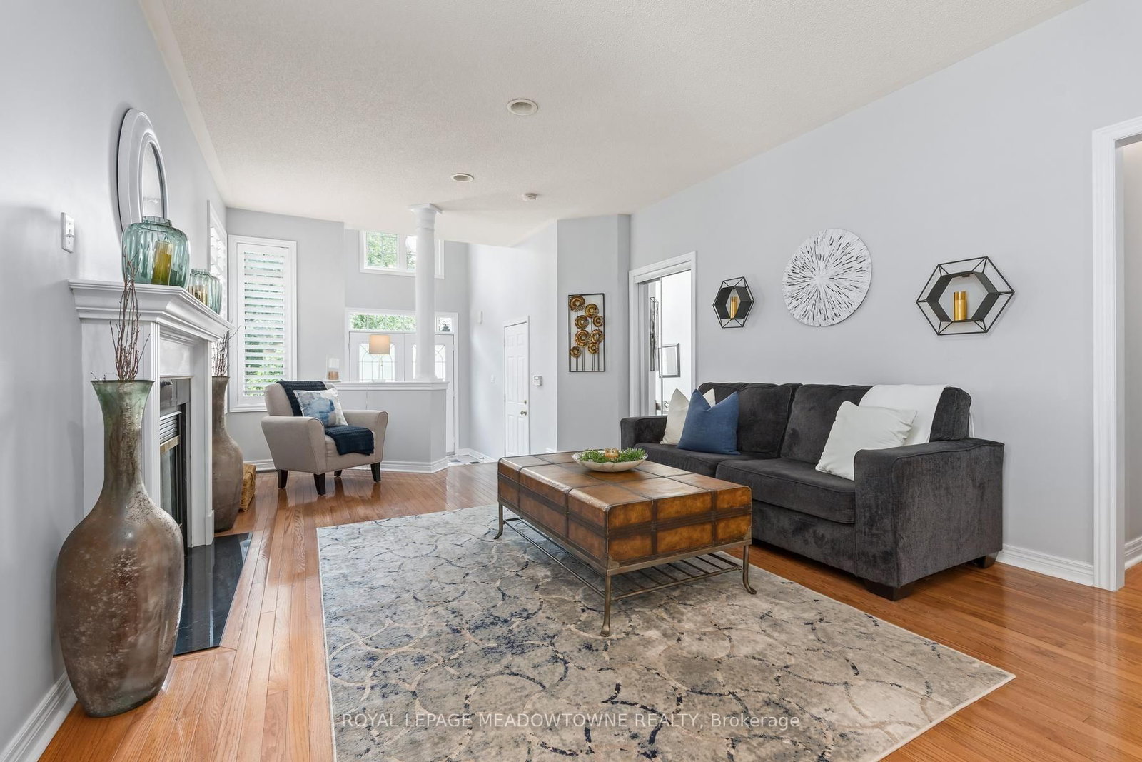 69 Chaplin Crescent • Halton Hills, ON photo 8
