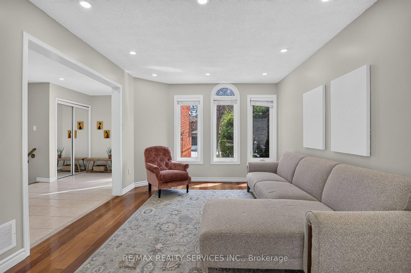 2153 Oak Bliss Crescent • Oakville, ON photo 11