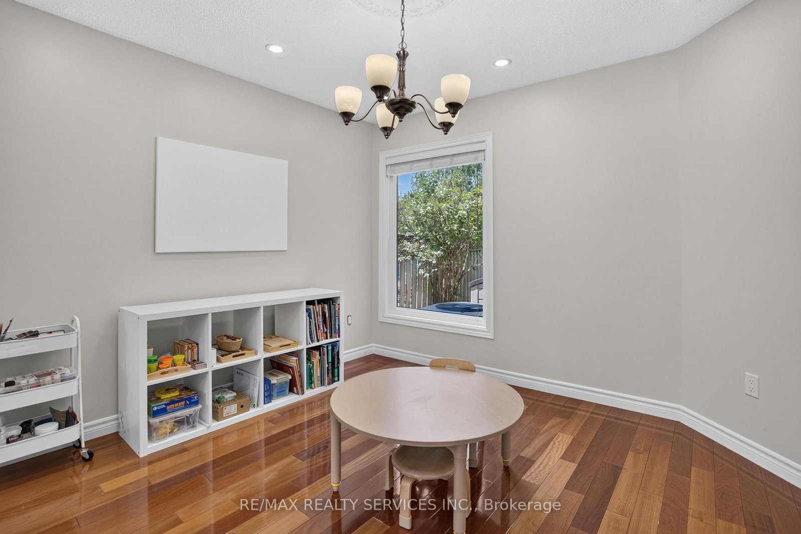 2153 Oak Bliss Crescent • Oakville, ON photo 16
