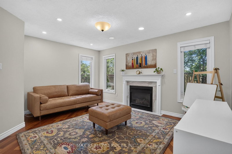 2153 Oak Bliss Oakville,ON L6M 3K2 — Photo 18