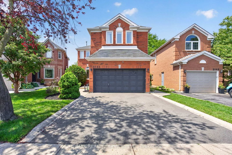 2153 Oak Bliss Crescent