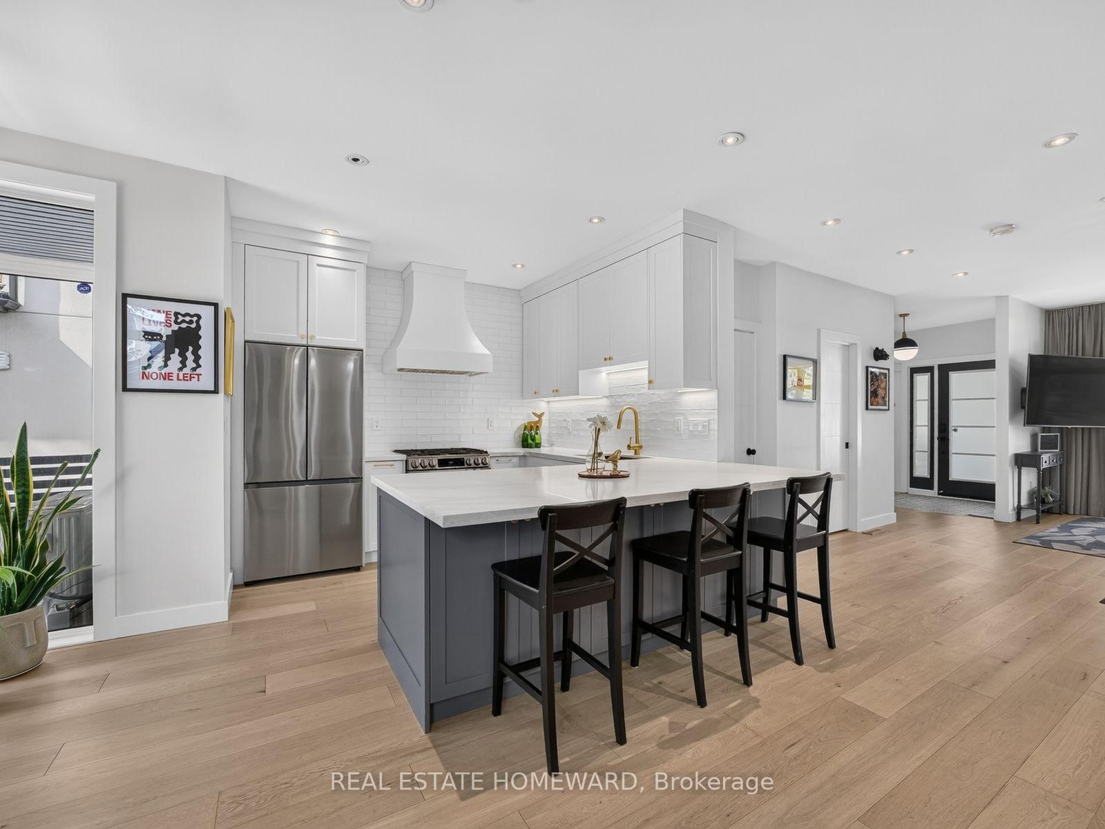 69 Ringley Avenue • Toronto, ON photo 10