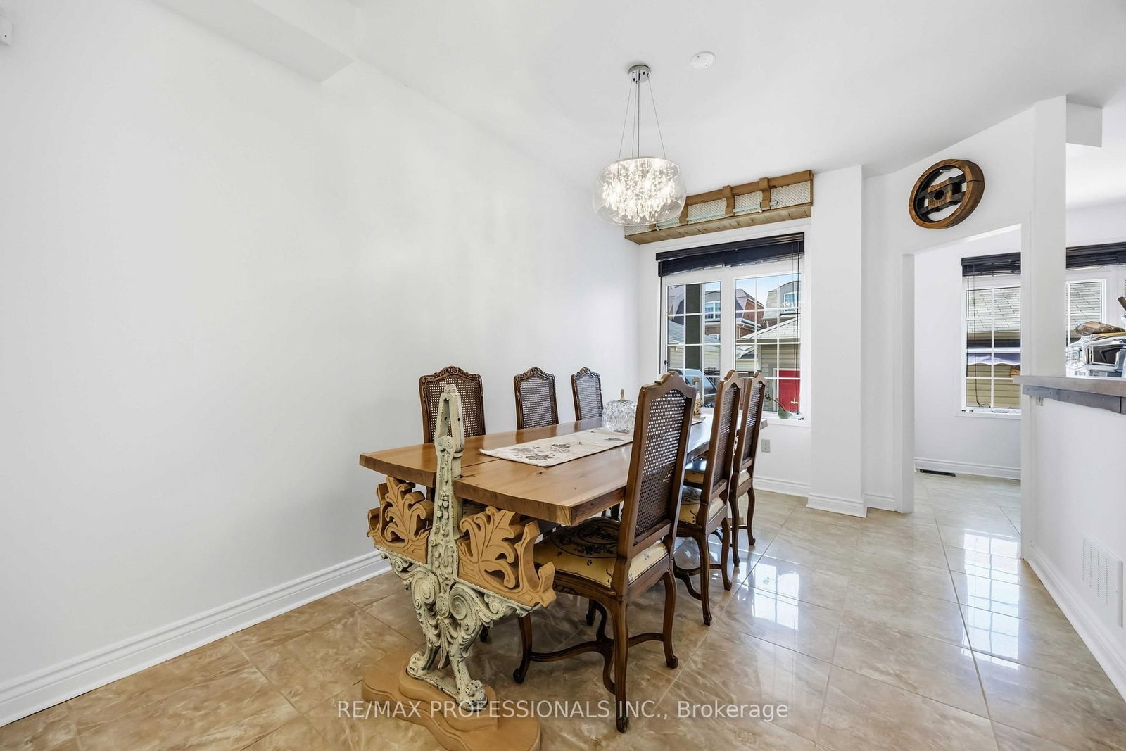 26 Abraham Welsh Road • Toronto, ON photo 10
