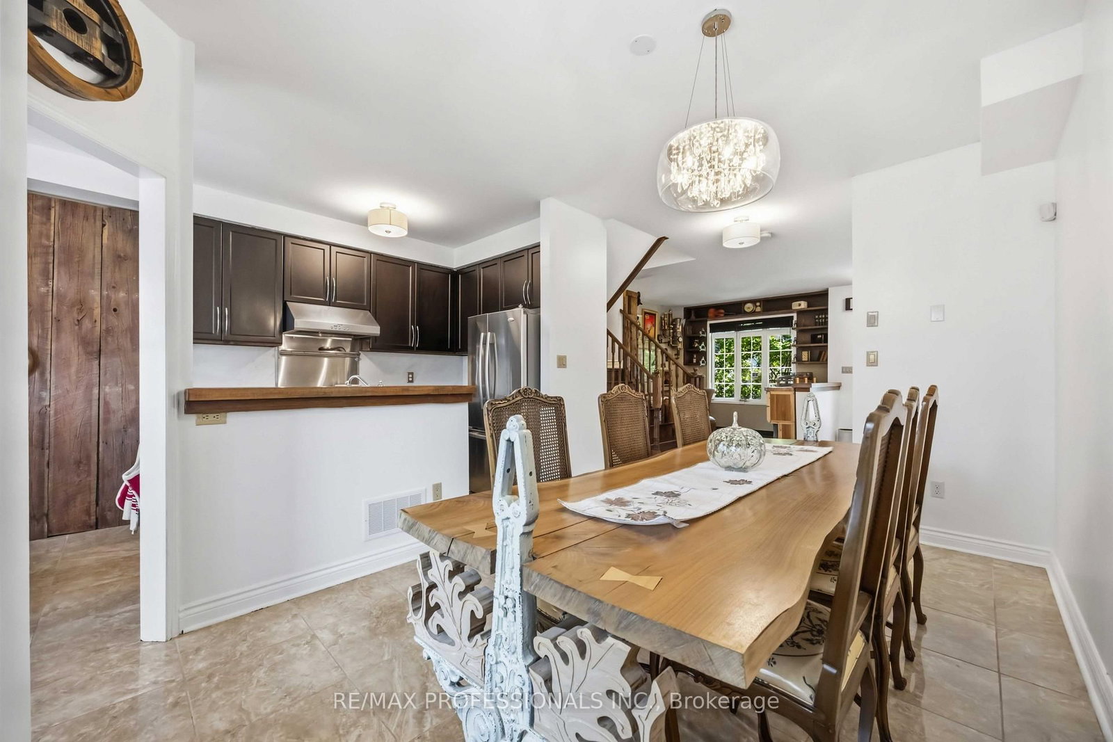 26 Abraham Welsh Road • Toronto, ON photo 11