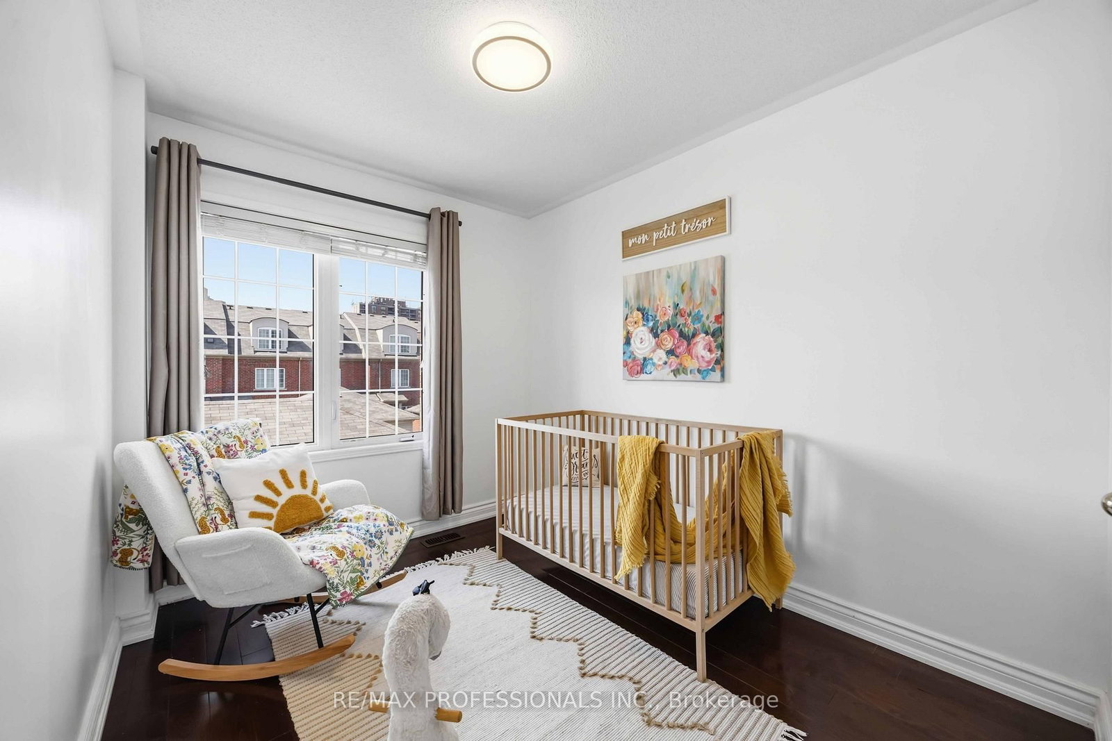 26 Abraham Welsh Road • Toronto, ON photo 16