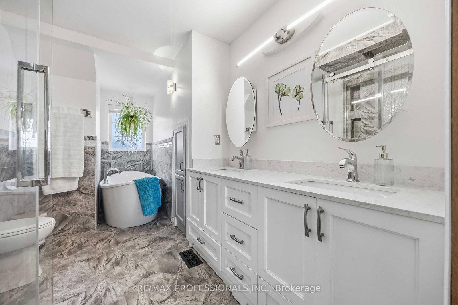 26 Abraham Welsh Road • Toronto, ON photo 21