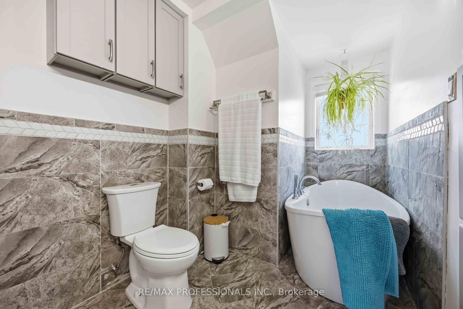26 Abraham Welsh Road • Toronto, ON photo 22