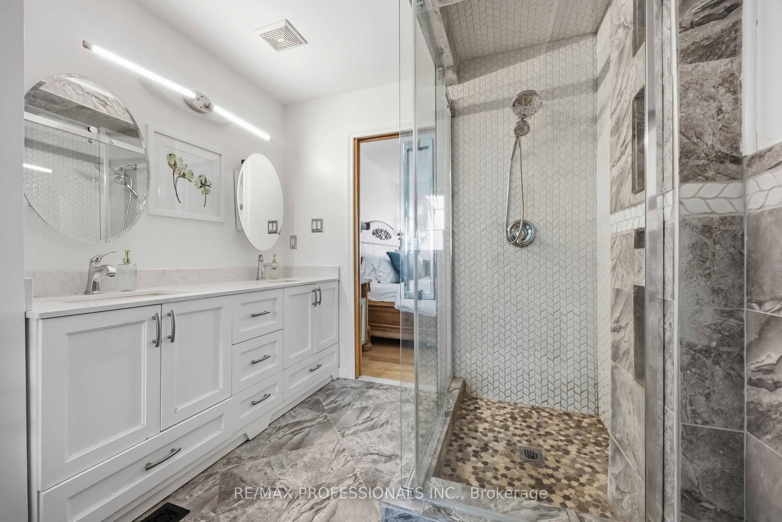 26 Abraham Welsh Road • Toronto, ON photo 23