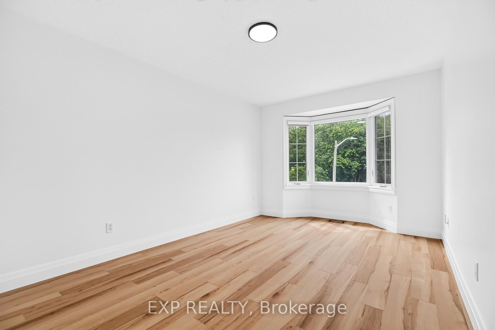 1319 Bonnie Court • Burlington, ON photo 34