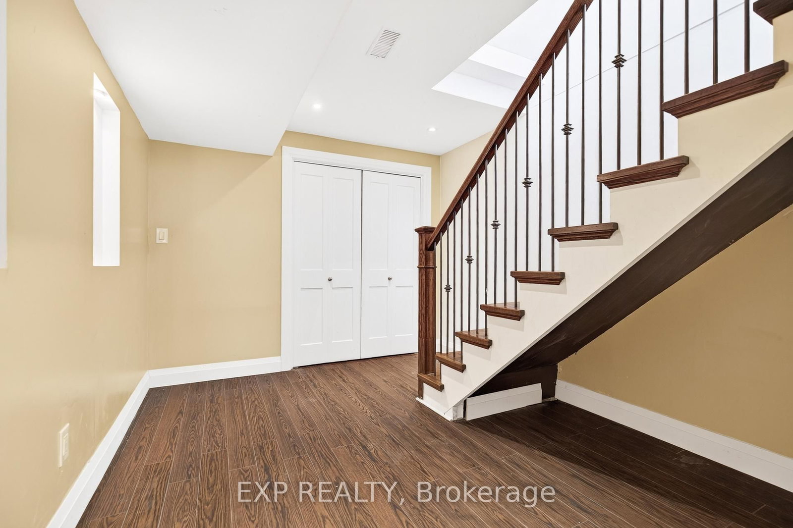 1319 Bonnie Court • Burlington, ON photo 35
