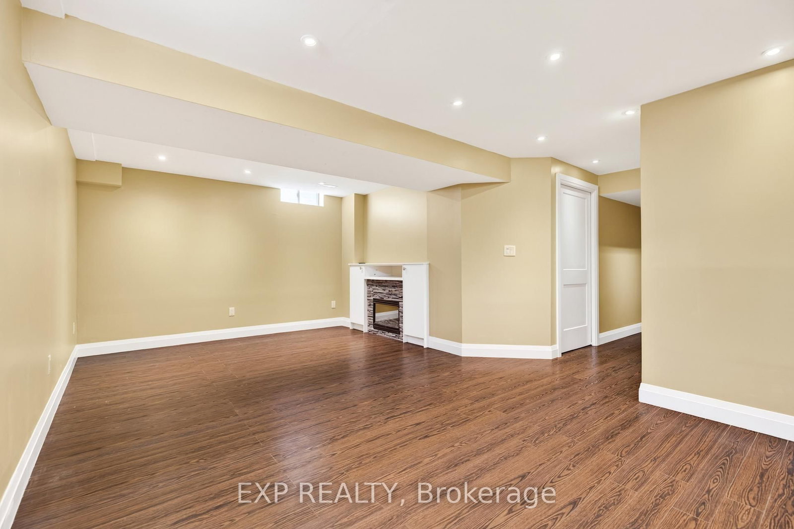 1319 Bonnie Court • Burlington, ON photo 37
