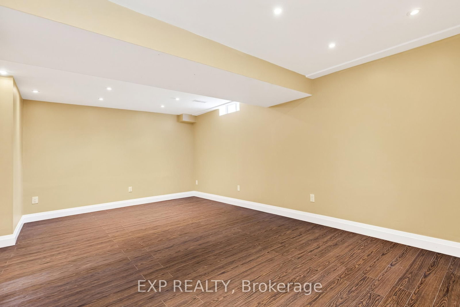 1319 Bonnie Court • Burlington, ON photo 39