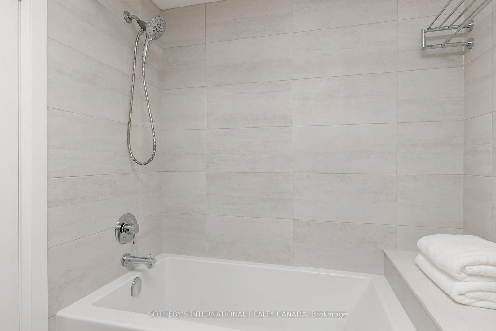 1130C Islington Avenue • Toronto, ON photo 25
