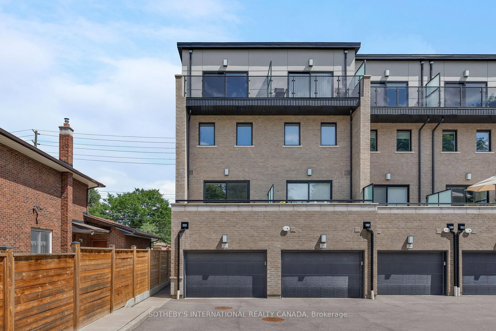 1130C Islington Avenue • Toronto, ON photo 40