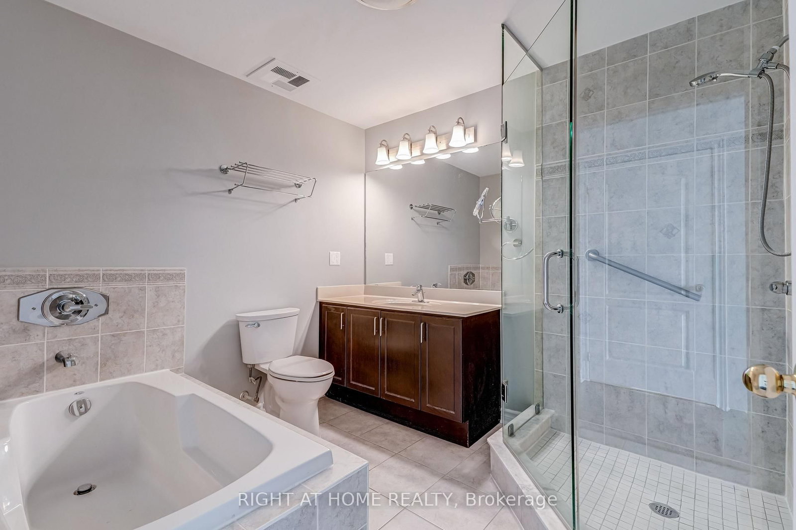 483 FAITH Avenue • Mississauga, ON photo 16