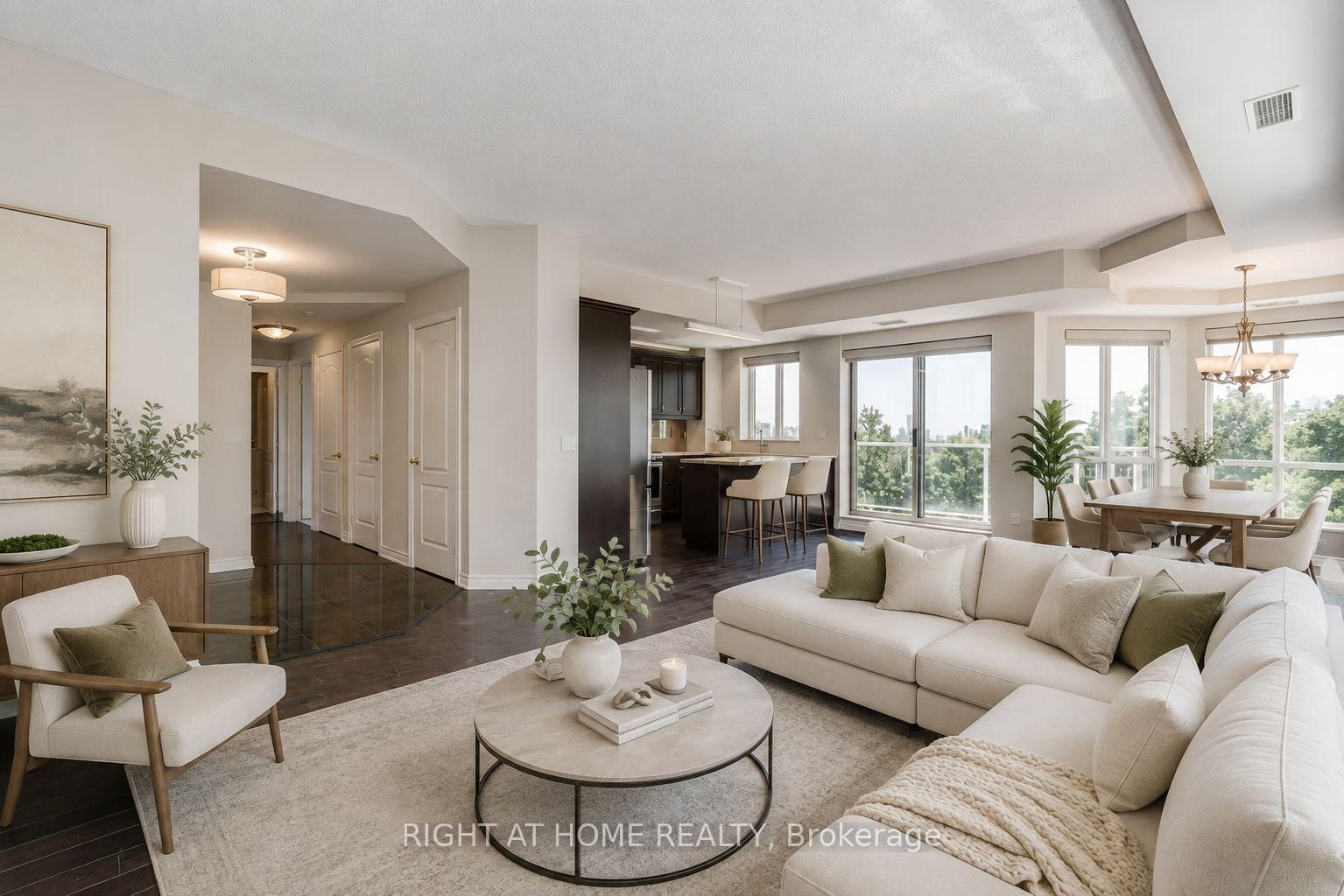 483 FAITH Avenue • Mississauga, ON photo 4