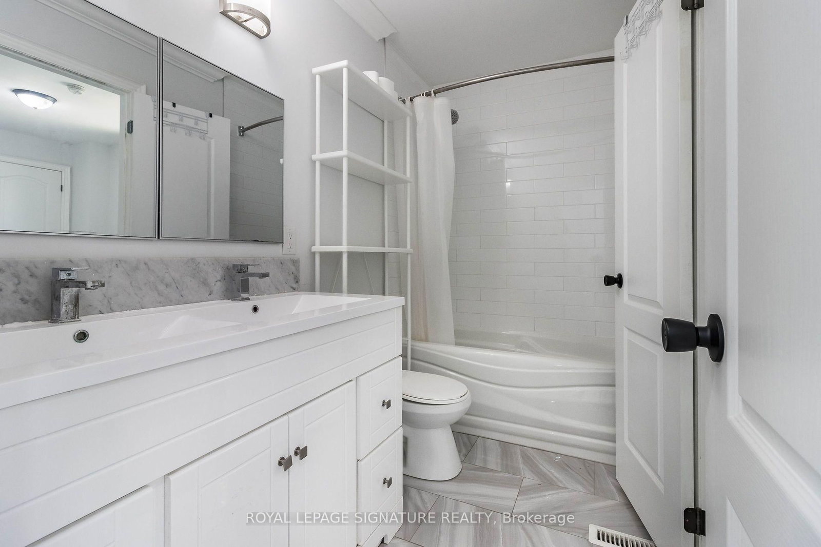 119 Madoc Drive • Brampton, ON photo 18
